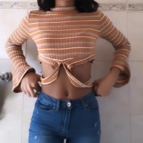 Urban Outfitters Tops - urban outfitters crop top